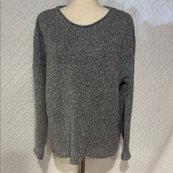 14th & Union Sweaters - 14th & Union Charcoal Women's Crew Neck Sweater